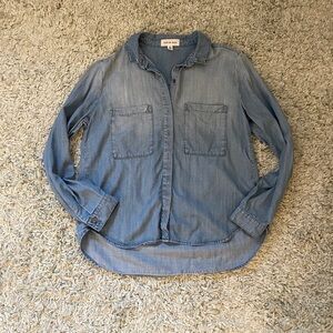 Anthropologie Petite Cloth and Stone Chambray Shirt